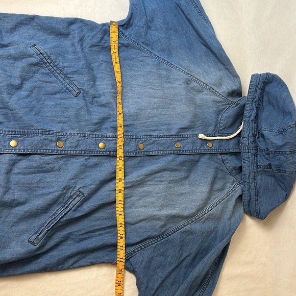 Life in Progress jacket size large - Picture 8 of 14